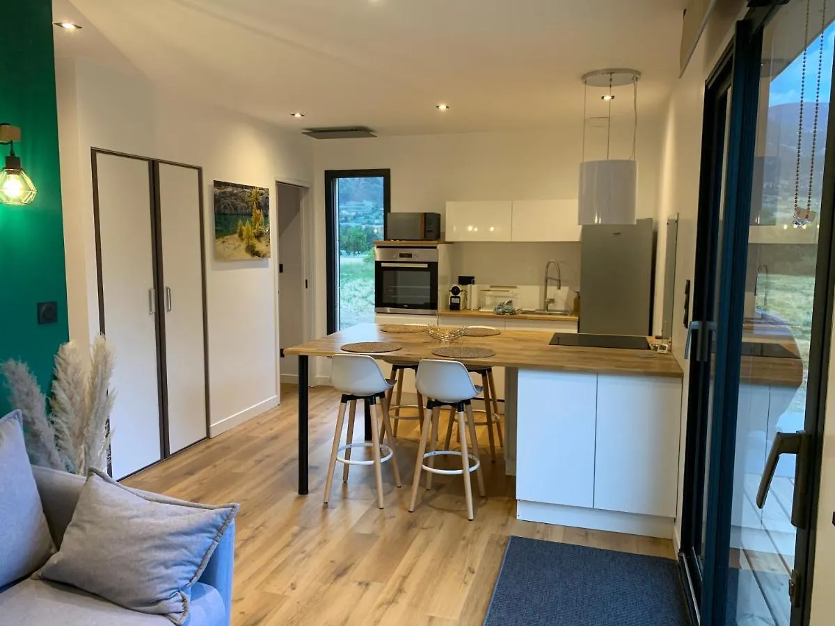 Charmant Logement Entre Lac Et Montagne Rochebrune