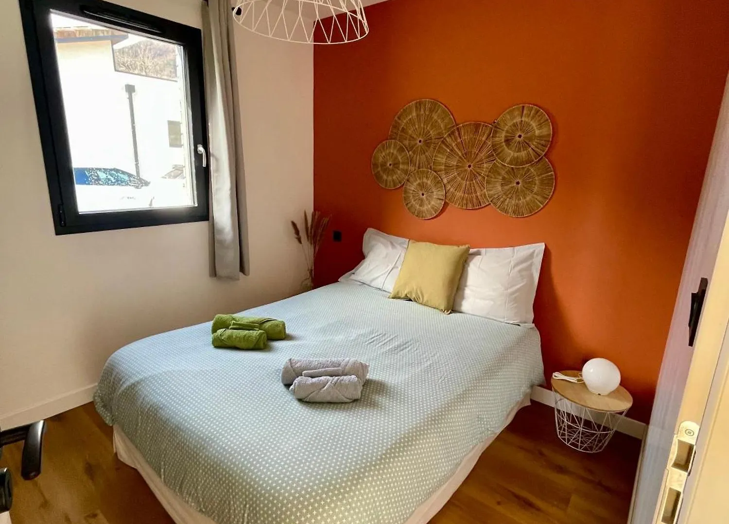Charmant Logement Entre Lac Et Montagne Rochebrune  Holiday home Rochebrune (Hautes-Alpes)